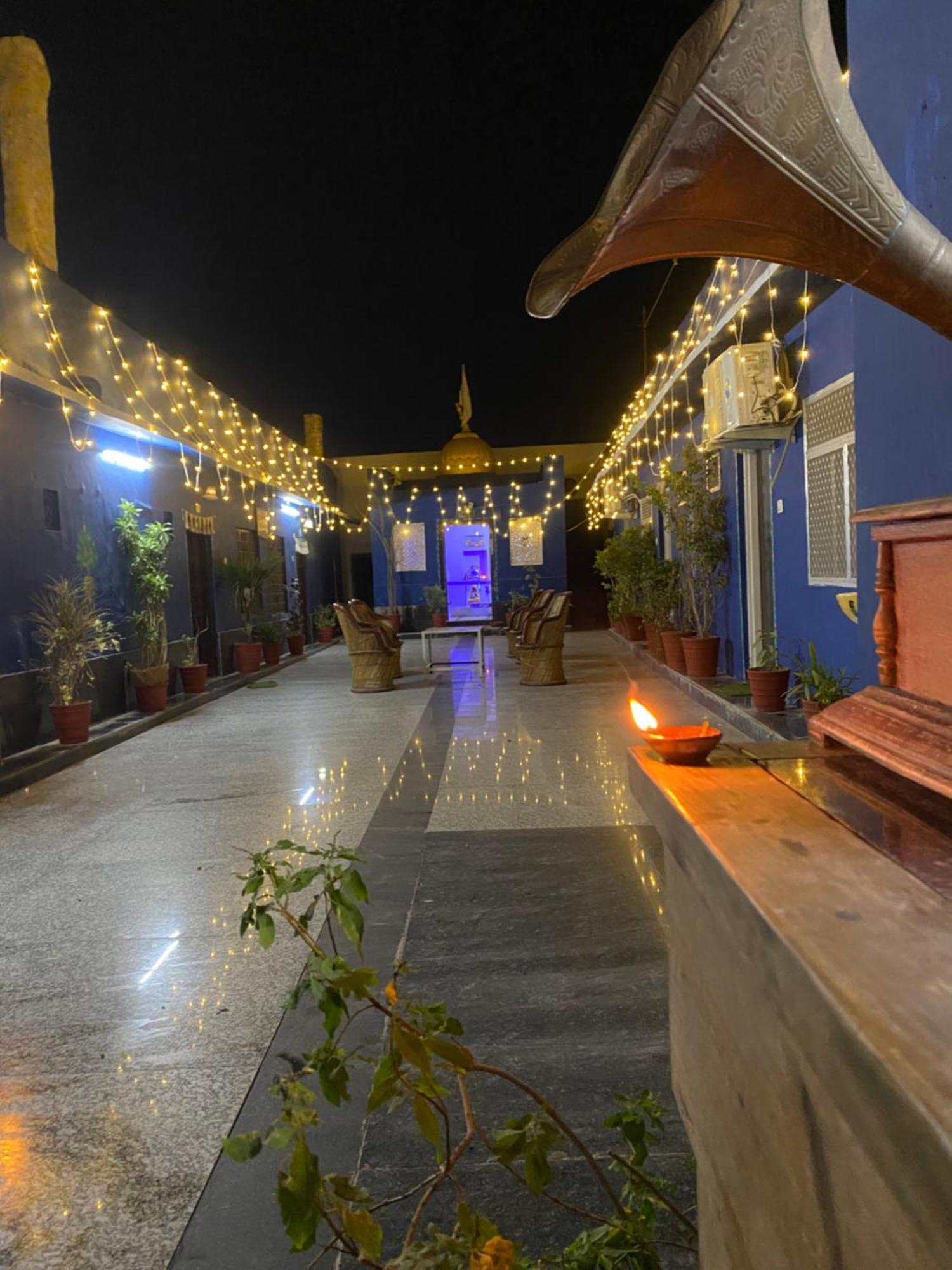 Hotel Shankar Palace Пушкар Екстер'єр фото